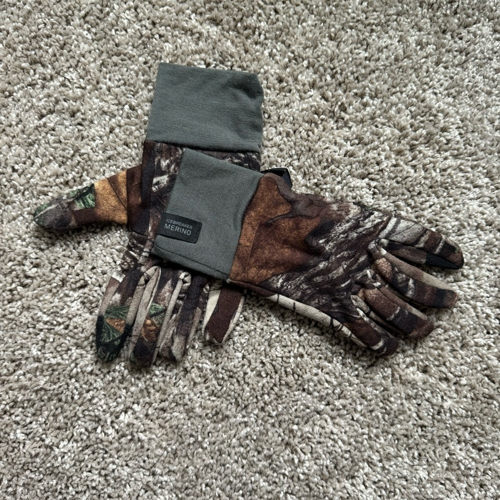 Icebreaker Merino Wool gloves size small